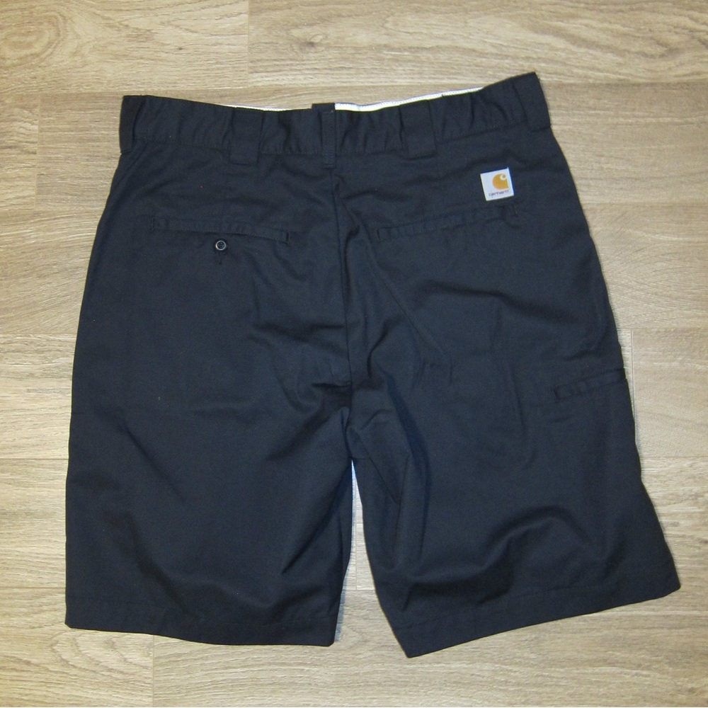Carhartt WIP shorts in Black, Size 34